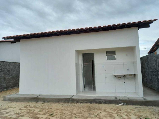 Casa - Codó - MA - Residencial,Comercial - Rua Lea Archer, 8, São Sebastião, Codó, MA, 65400000. Casa, Padrão, Ocupado, 1 vaga(s) de garagem. Área(s): 320 m² de área terreno, 62,4 m² de área construída. Matrícula(s): 16668. Cartório: 1 CRI CODÓ. Inscrição da Prefeitura: 01.06.068.0364.001 / CAD 000046605.  A ARREMATAÇÃO NÃO CONTEMPLA BENS MÓVEIS, VEÍCULOS E QUAISQUER OBJETOS QUE EVENTUALMENTE APAREÇAM NAS IMAGENS. - leilão extrajudicial - Não informado BR - lance mínimo R$ 192.240