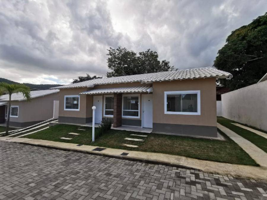 Casa - Maricá - RJ - Comercial,Residencial - Rua Dr. Heitor Da Costa Matta, 339, Unidade 105, Condominio Residencial Village Palmeiras De Marica, Inoa, Maricá, RJ, 24943870. Casa, Em condomínio, Ocupado, 3 vaga(s) de garagem. Área(s): 54,3 m² de área construída, 54,3 m² de área privativa, 37,69 m² de área comum. Matrícula(s): 117.891. Cartório: 2° CRI DE MARICÁ. Inscrição da Prefeitura: MATR 156631.  A ARREMATAÇÃO NÃO CONTEMPLA BENS MÓVEIS, VEÍCULOS E QUAISQUER OBJETOS QUE EVENTUALMENTE APAREÇAM NAS IMAGENS. - leilão extrajudicial - Não informado BR - lance mínimo R$ 182.400