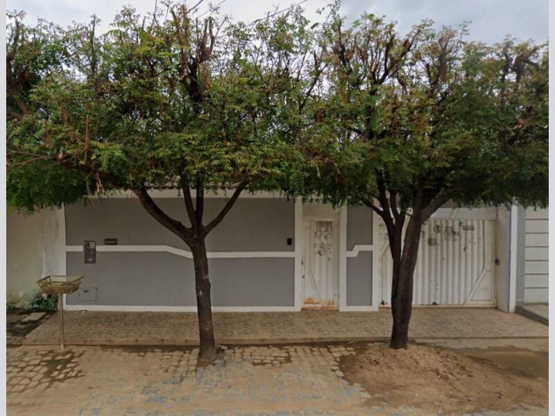 Casa - Santa Maria da Vitória - BA, localizado em Santa Maria Da Vitória - BA, bairro Centro (antigo Aabb)