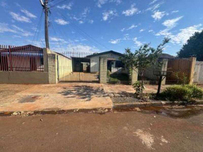 Casa - Londrina - PR, localizado em Londrina - PR, bairro Santa Rita