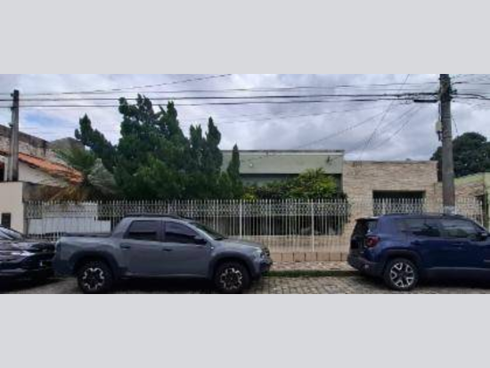 Casa - Lorena - SP - Residencial,Comercial - Rua Hepacare, 493, Centro, Lorena, SP, 12600340. Casa, Padrão, Ocupado, 1 vaga(s) de garagem. Área(s): 595 m² de área terreno, 338,21 m² de área construída. Matrícula(s): 2.953. Cartório: 1º CRI DE LORENA. Inscrição da Prefeitura: 0001.0013.00.0024.00.  A ARREMATAÇÃO NÃO CONTEMPLA BENS MÓVEIS, VEÍCULOS E QUAISQUER OBJETOS QUE EVENTUALMENTE APAREÇAM NAS IMAGENS. - leilão extrajudicial - Não informado BR - lance mínimo R$ 789.640