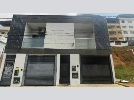 Casa - Leopoldina - MG - Residencial,Comercial - Rua Lourenço Ienaco, 57, Casa 02, João Paulo Ii, Leopoldina, MG, 36700000. Casa, Padrão, Ocupado, 1 vaga(s) de garagem. Área(s): 100 m² de área terreno, 116,86 m² de área construída. Matrícula(s): 42.738. Cartório: 1 CRI LEOPOLDINA. Inscrição da Prefeitura: 01.005.022.0607.0001.  A ARREMATAÇÃO NÃO CONTEMPLA BENS MÓVEIS, VEÍCULOS E QUAISQUER OBJETOS QUE EVENTUALMENTE APAREÇAM NAS IMAGENS. - Não informado BR - lance mínimo R$ 292.600