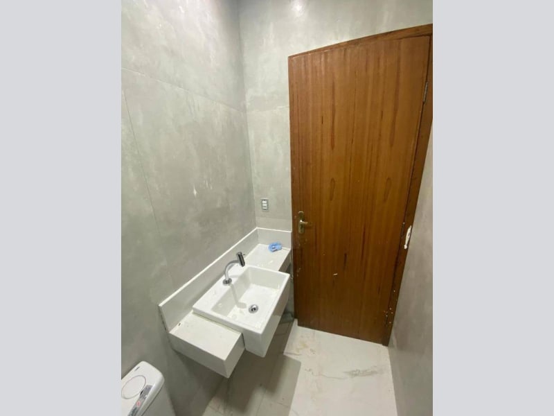 Casa - Leopoldina - MG, localizado em Leopoldina - MG, bairro João Paulo Ii