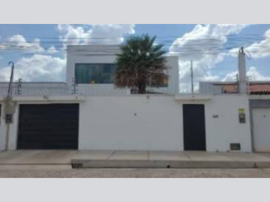 Casa - Batalha - PI - Residencial,Comercial - Avenida Luiz Oliveira, CASA 5, São Francisco, Batalha, PI, 64190000. Casa, Padrão, Ocupado, 1 vaga(s) de garagem. Área(s): 333 m² de área terreno, 260,65 m² de área construída. Matrícula(s): 5.264. Cartório: 1 CRI DE BATALHA. Inscrição da Prefeitura: 01.01. 119.0135.01.  A ARREMATAÇÃO NÃO CONTEMPLA BENS MÓVEIS, VEÍCULOS E QUAISQUER OBJETOS QUE EVENTUALMENTE APAREÇAM NAS IMAGENS. - Não informado BR - lance mínimo R$ 610.280