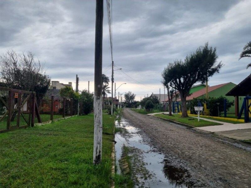 Casa - Imbé - RS, localizado em Imbé - RS, bairro Centro