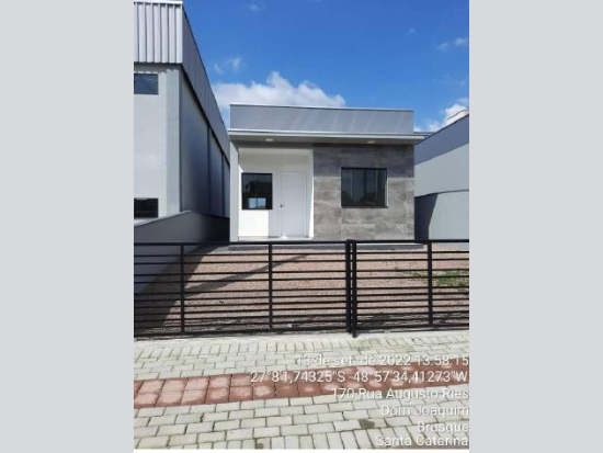 Casa - Brusque - SC - Residencial,Comercial - Rua Augusto Ries, 195, Casa 01 - Residencial Nova Era, Dom Joaquim, Brusque, SC, 88359546. Casa, Em condomínio, Ocupado. Área(s): 70,08 m² de área construída, 70,08 m² de área privativa, 3,63 m² de área comum. Matrícula(s): 96.945. Cartório: 1º CRI BRUSQUE. Inscrição da Prefeitura: 01.28.009.4401.001.  A ARREMATAÇÃO NÃO CONTEMPLA BENS MÓVEIS, VEÍCULOS E QUAISQUER OBJETOS QUE EVENTUALMENTE APAREÇAM NAS IMAGENS. - leilão extrajudicial - Não informado BR - lance mínimo R$ 257.640