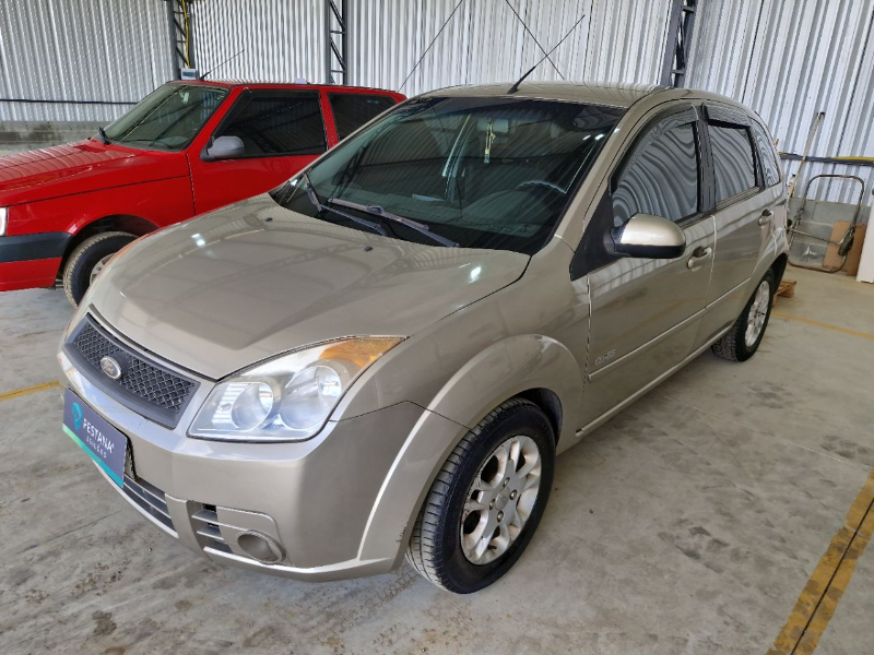 Ford Fiesta - Foto 1