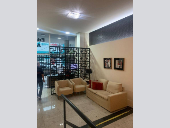 Apartamento - Resende - RJ - Residencial,Comercial - Rua Sebastião José Rodrigues, 35, Apto 1201, Condominio Edificio Apm, Comercial, Resende, RJ, 27542060. Apartamento, Padrão, Ocupado, 1 vaga(s) de garagem. Área(s): 161 m² de área construída, 161 m² de área privativa. Matrícula(s): 18.842. Cartório: 3° CRI DE RESENDE. Inscrição da Prefeitura: 35907/ 24.5.06.18.01.092.  A ARREMATAÇÃO NÃO CONTEMPLA BENS MÓVEIS, VEÍCULOS E QUAISQUER OBJETOS QUE EVENTUALMENTE APAREÇAM NAS IMAGENS. - leilão extrajudicial - Não informado BR - lance mínimo R$ 386.400