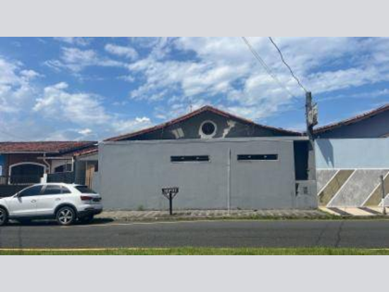 Casa Peruíbe SP  - Comercial,Residencial - Avenida Padre Leonardo Nunes, 786, Casa 02, Balneário Stella Maris, Peruíbe, SP, 11750000. Casa, Padrão, Ocupado. Área(s): 168 m² de área terreno, 114,57 m² de área construída. Matrícula(s): 19.846. Cartório: CRI PERUIBE. Inscrição da Prefeitura: 1.2.002.0319. 001.334.  A ARREMATAÇÃO NÃO CONTEMPLA BENS MÓVEIS, VEÍCULOS E QUAISQUER OBJETOS QUE EVENTUALMENTE APAREÇAM NAS IMAGENS. - Não informado BR - lance mínimo R$ 255.360