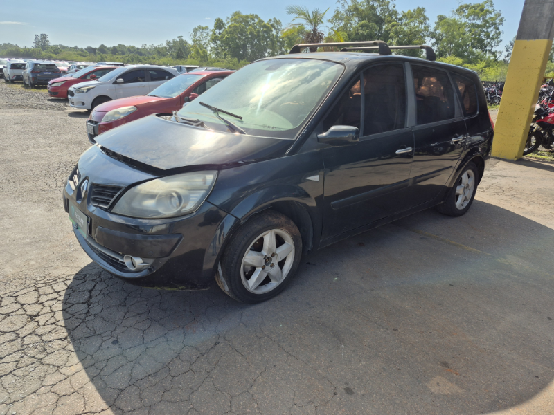 Renault Grand Scenic - Foto 1
