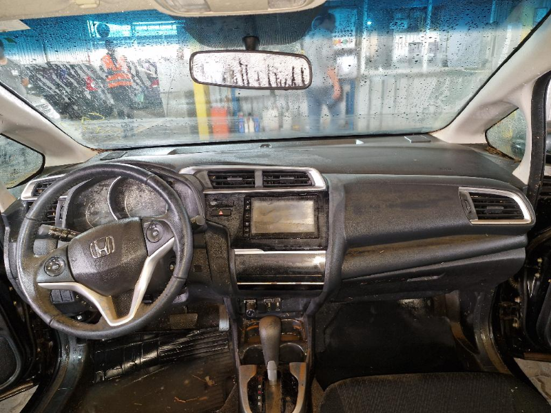 Honda Fit 2020 em leilão