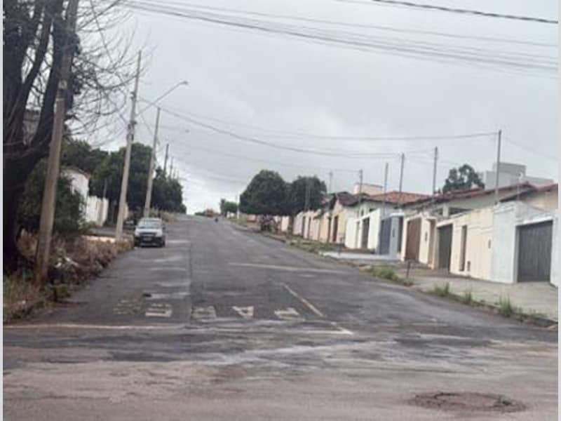 Casa - Coromandel - MG, localizado em Coromandel - MG, bairro Mangabeiras