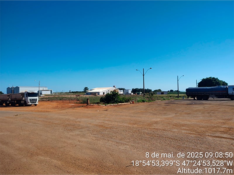 Terreno - Monte Carmelo - MG, localizado em Monte Carmelo - MG, bairro Celso Bueno