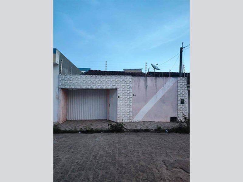 Casa - Arapiraca/AL, localizado em Arapiraca - AL, bairro Batingas