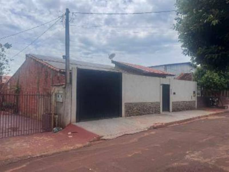 Casa - Maracaju/MS, localizado em Maracaju - MS, bairro Vila Vicentina