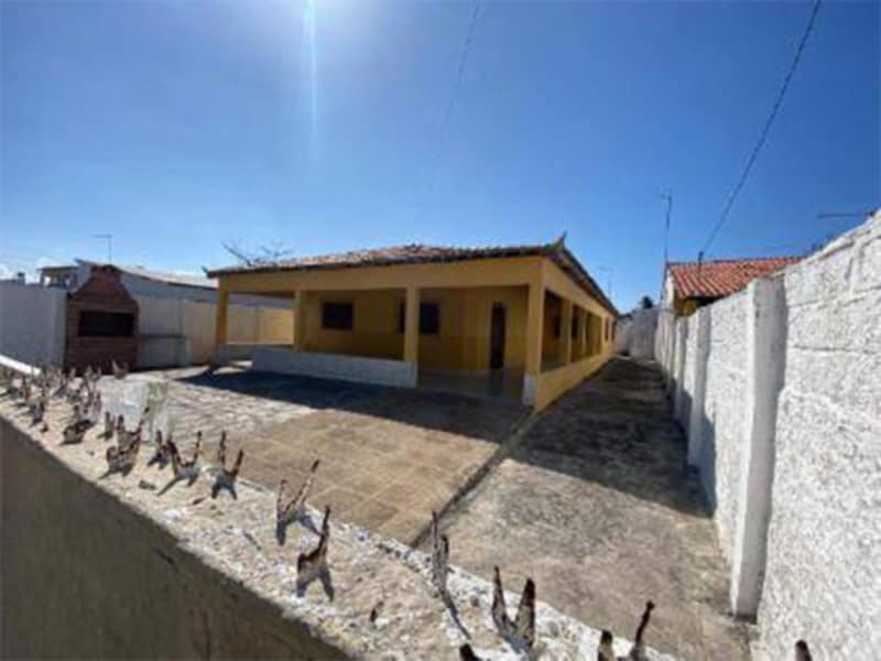 Casa - Pitimbu/PB, localizado em Pitimbu - PB, bairro Centro