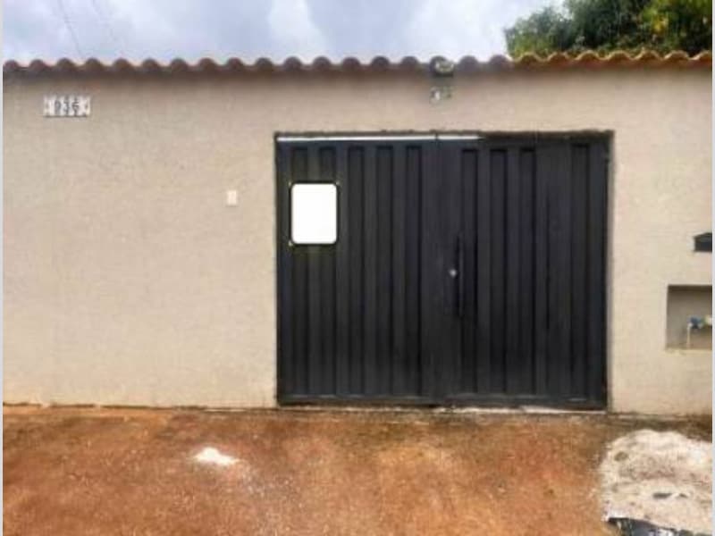 Casa - Mateus Leme/MG, localizado em Mateus Leme - MG, bairro Planalto