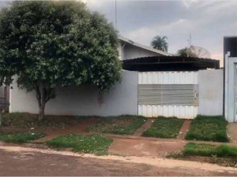 Casa - Rio Brilhante/MS, localizado em Rio Brilhante - MS, bairro Loteamento Manoel Barbosa de Oliveira