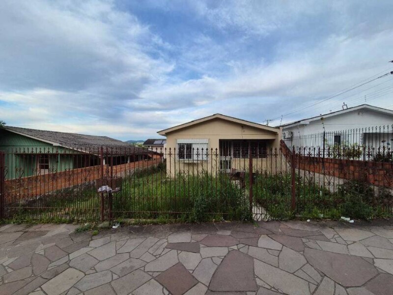 Casa - Santa Maria/RS, localizado em Santa Maria - RS, bairro Vila Caramelo