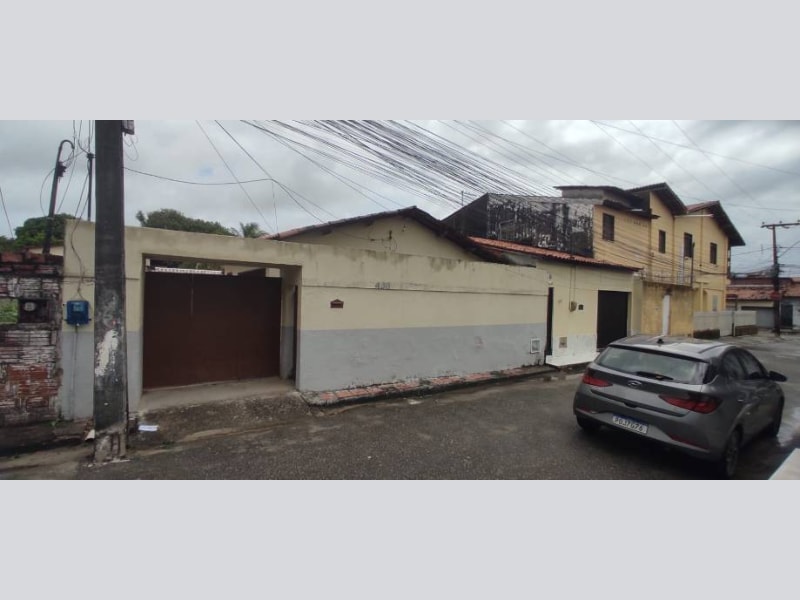 Casa - Fortaleza/CE, localizado em Fortaleza - CE, bairro Guajeru