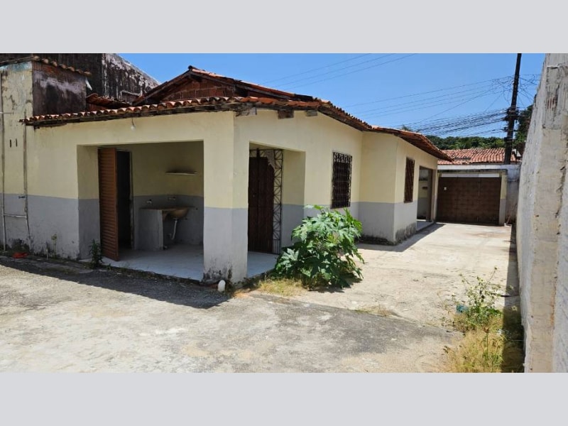 Casa - Fortaleza/CE, localizado em Fortaleza - CE, bairro Guajeru