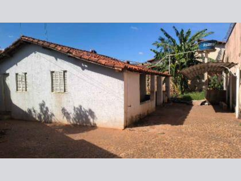 Casa - Ituiutaba/MG, localizado em Ituiutaba - MG, bairro Lagoa Azul Ii