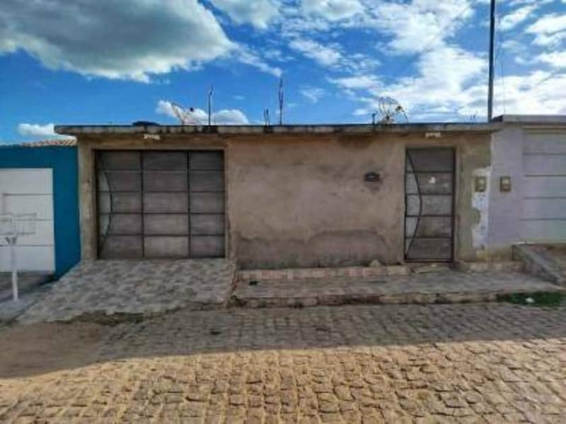 Casa - Araripina/PE, localizado em Araripina - PE, bairro Alto da Boa Vista