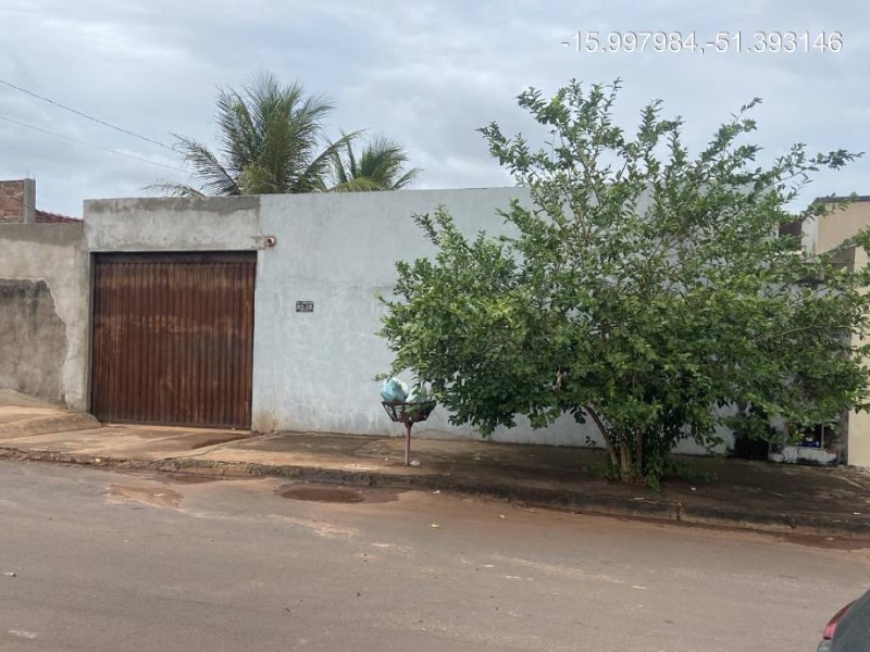 Casa - Montes Claros de Goiás/GO, localizado em Montes Claros De Goiás - GO, bairro Cidade de Deus