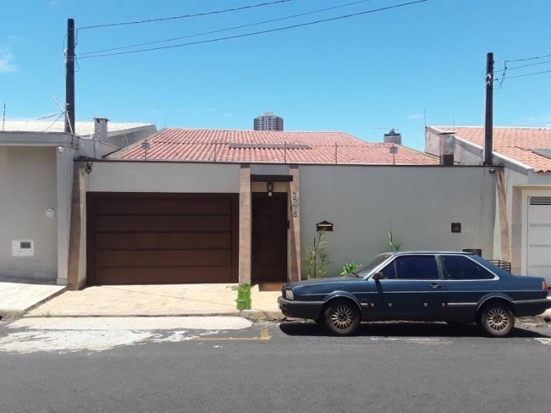 Casa - Franca/SP, localizado em Franca - SP, bairro Estação