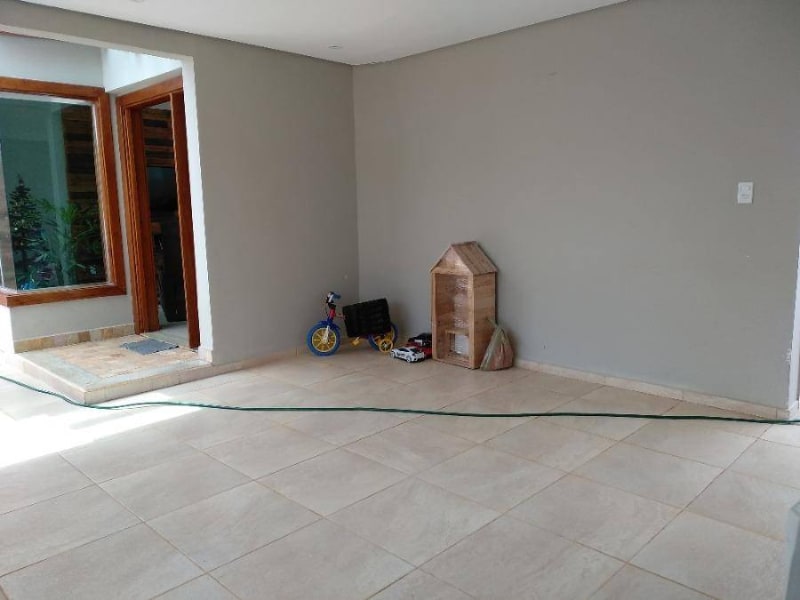 Casa - Varginha/MG, localizado em Varginha - MG, bairro Santa Luzia