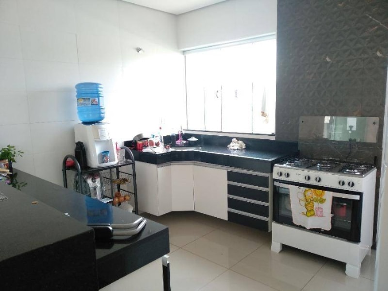 Casa - Varginha/MG, localizado em Varginha - MG, bairro Santa Luzia