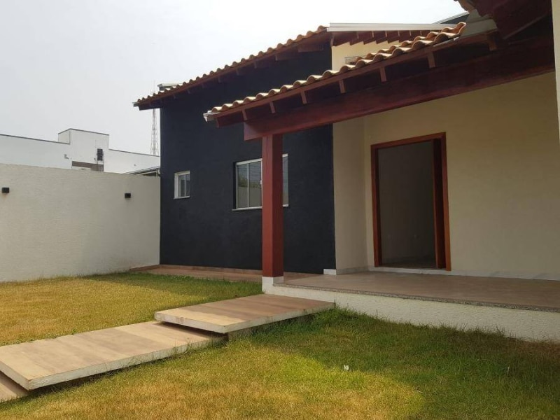 Casa - Juara/MT, localizado em Juara - MT, bairro Centro