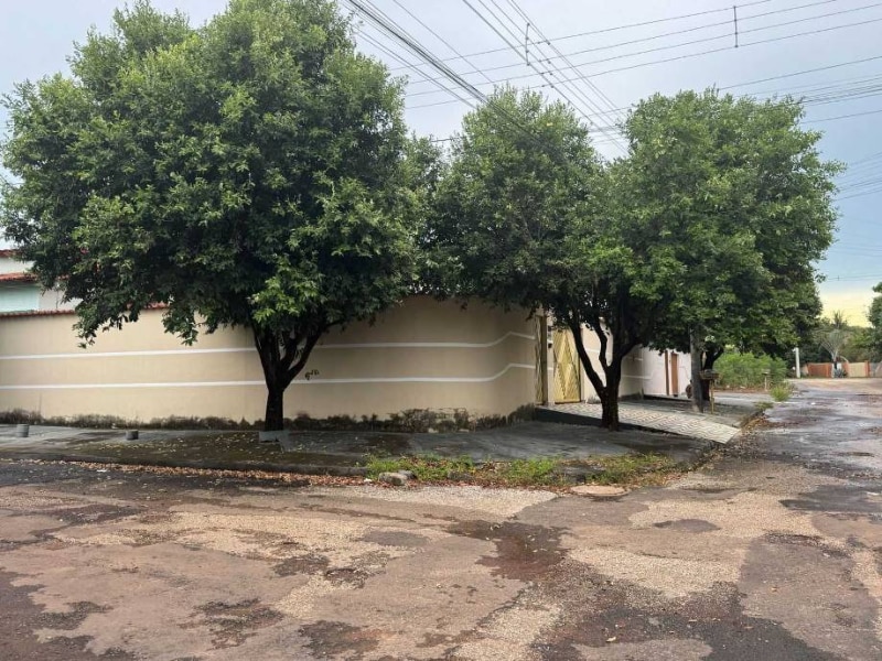 Casa - Porangatu/GO, localizado em Porangatu - GO, bairro Jardim Goias