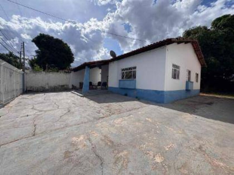 Casa - Cuiabá - MT, localizado em Cuiabá - MT, bairro Jardim Universitario