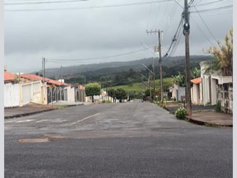 Casa - Coromandel - MG, localizado em Coromandel - MG, bairro Mangabeiras