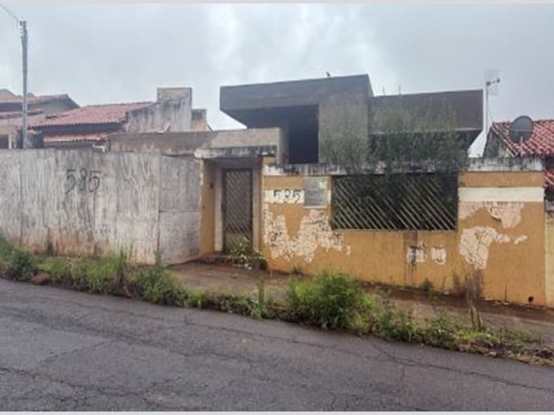 Casa - Coromandel - MG, localizado em Coromandel - MG, bairro Mangabeiras