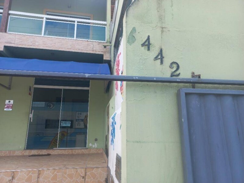 Loja - Araruama - RJ, localizado em Araruama - RJ, bairro Nossa Senhora de Nazareth