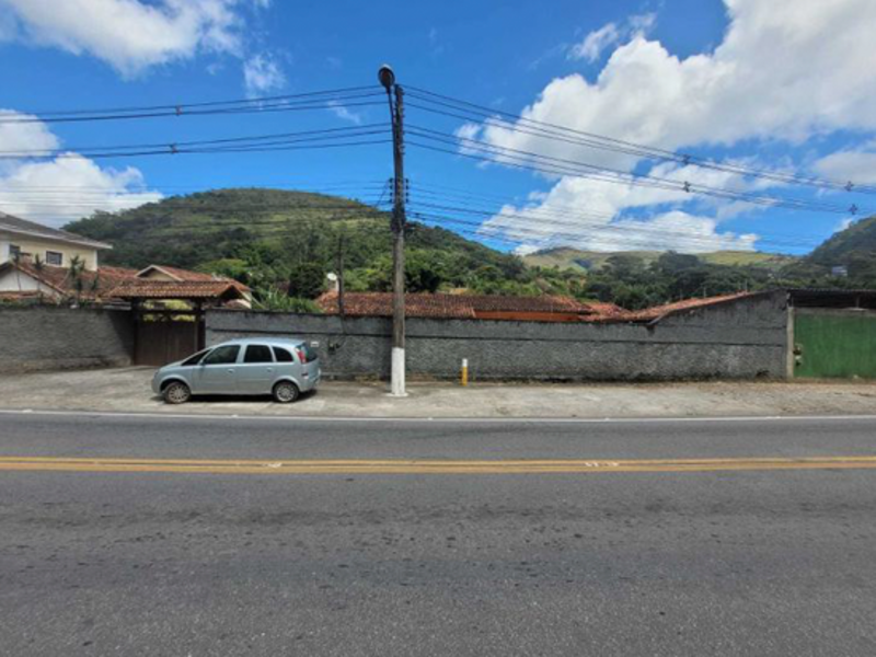 Casa - Petrópolis - RJ, localizado em Petrópolis - RJ, bairro Pedro do Rio
