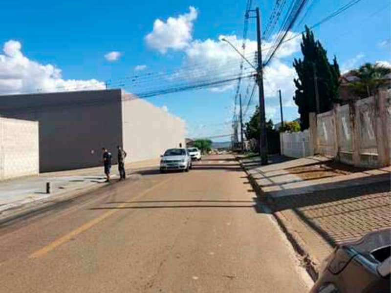 Casa - Ponta Grossa - PR, localizado em Ponta Grossa - PR, bairro Colônia Dona Luiza