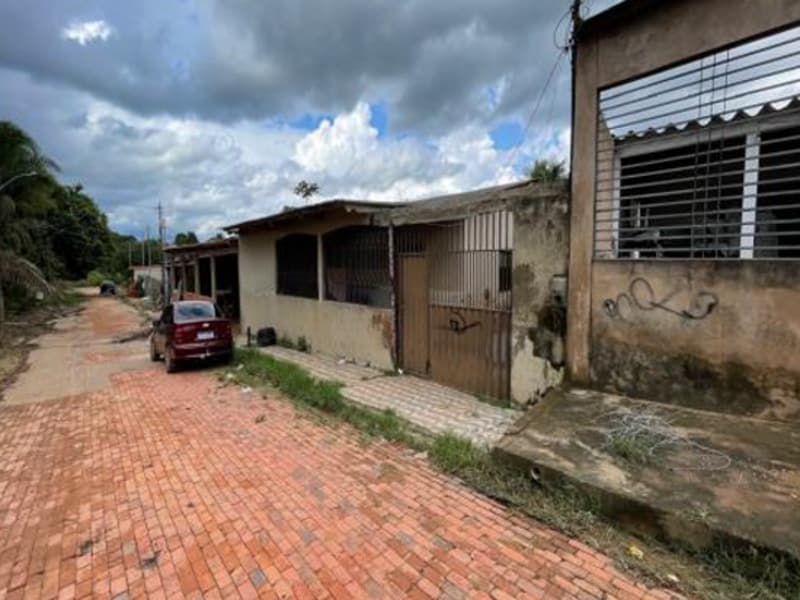 Casa - Rio Branco - AC, localizado em Rio Branco - AC, bairro Defesa Civil