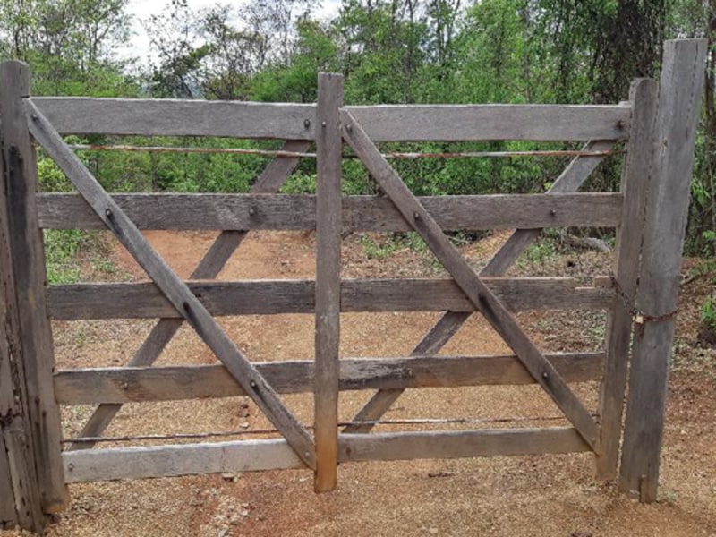 Terreno Pedras de Maria da Cruz MG, localizado em Pedras De Maria Da Cruz - MG