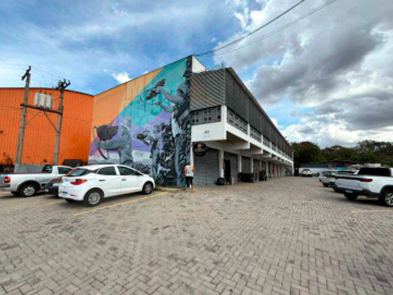 Prédio - Bragança Paulista - SP, localizado em Bragança Paulista - SP, bairro Uberaba