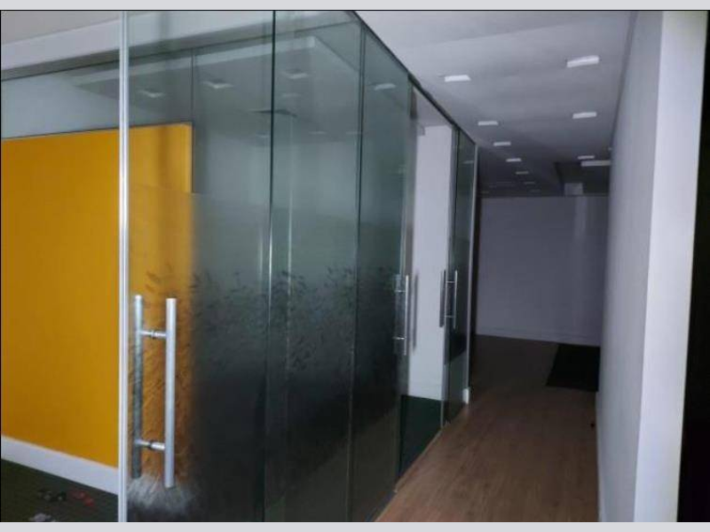 Prédio comercial - Porto Alegre - RS, localizado em Porto Alegre - RS, bairro Centro Historico