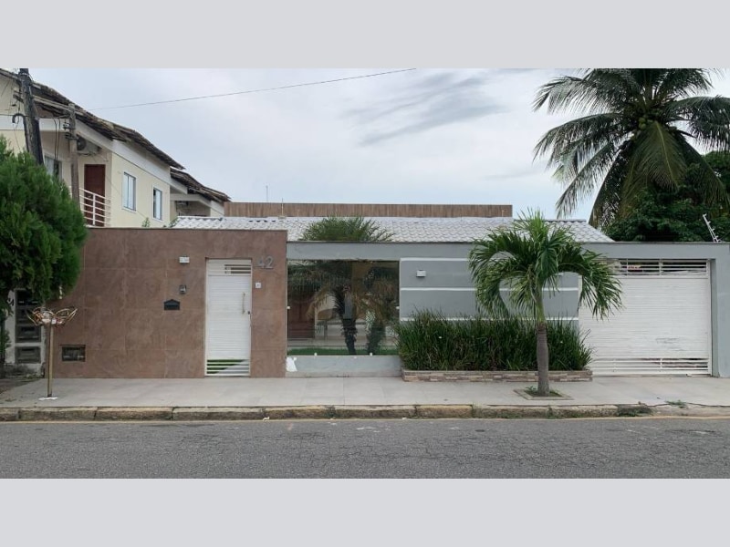 Casa - Campos Dos Goytacazes - RJ, localizado em Campos Dos Goytacazes - RJ, bairro Parque Jockey Club