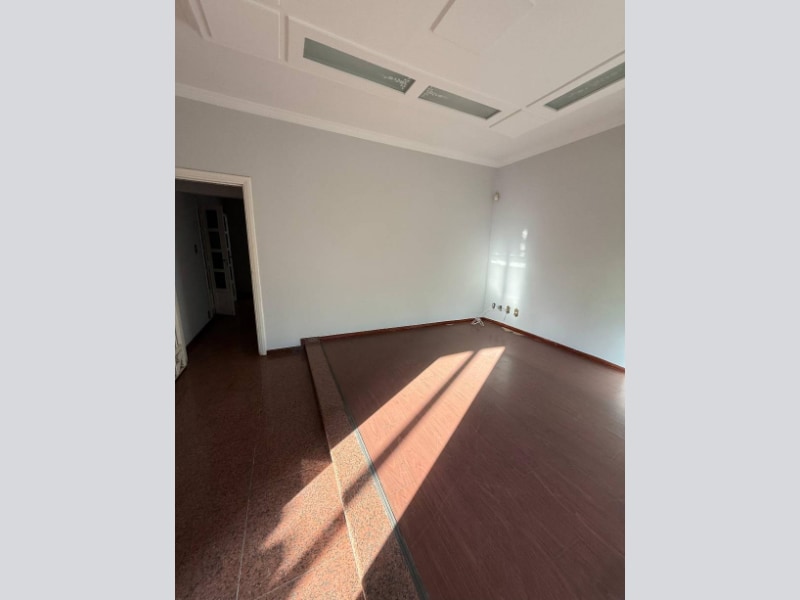 Casa - Pouso Alegre - MG, localizado em Pouso Alegre - MG, bairro Centro