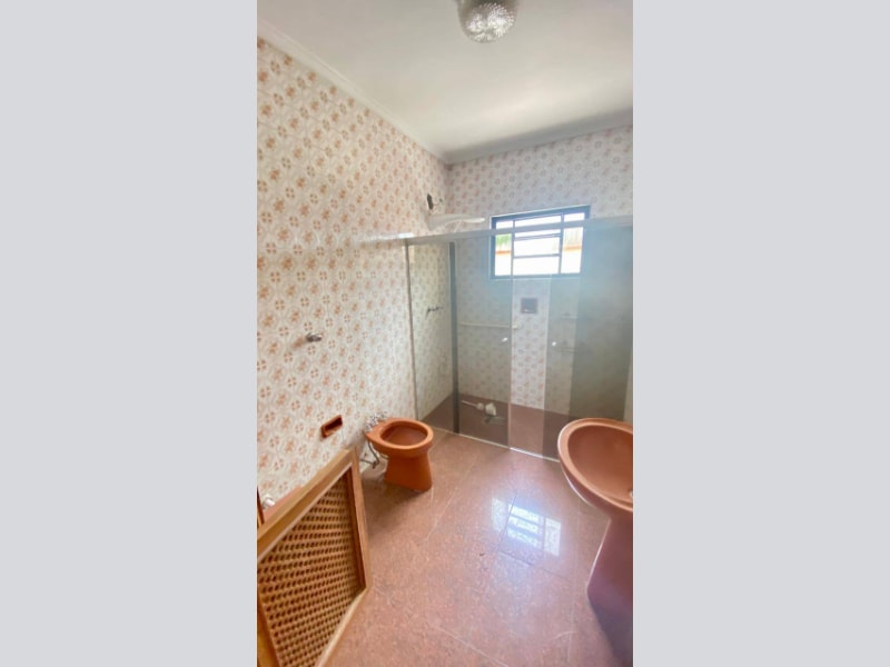 Casa - Pouso Alegre - MG, localizado em Pouso Alegre - MG, bairro Centro