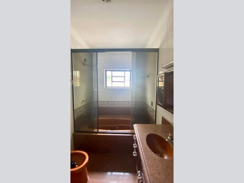 Casa - Pouso Alegre - MG, localizado em Pouso Alegre - MG, bairro Centro