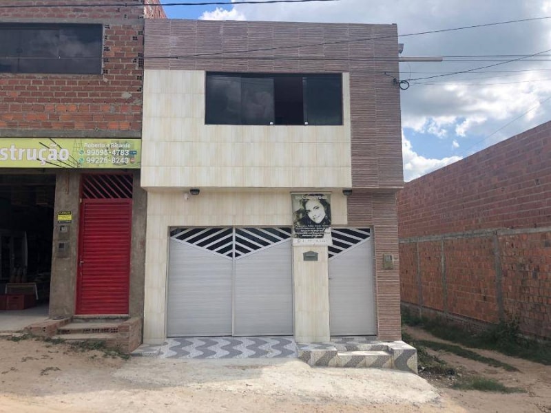 Casa - Bezerros - PE, localizado em Bezerros - PE, bairro Bairro Novo