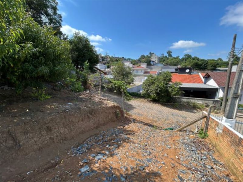 Terreno com edícula - Rio do Sul - SC, localizado em Rio Do Sul - SC, bairro Eugênio Schneider