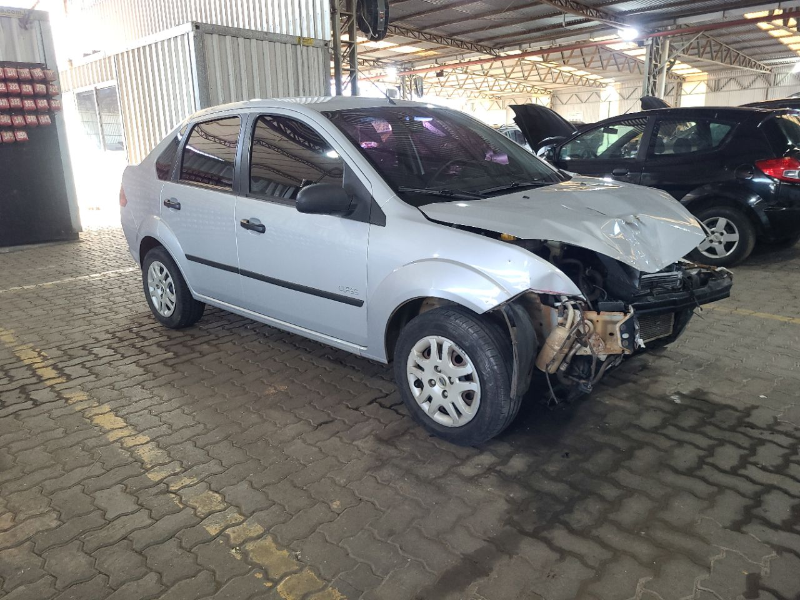 Ford Fiesta - Foto 1
